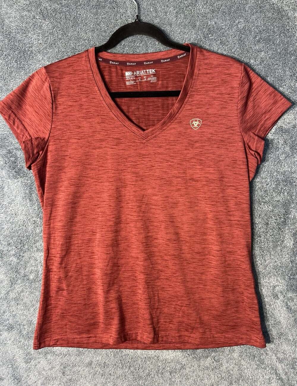 Ariat AriatTEK Womens Flag Shirt Large Red V Neck Short Sleeve Western Tee